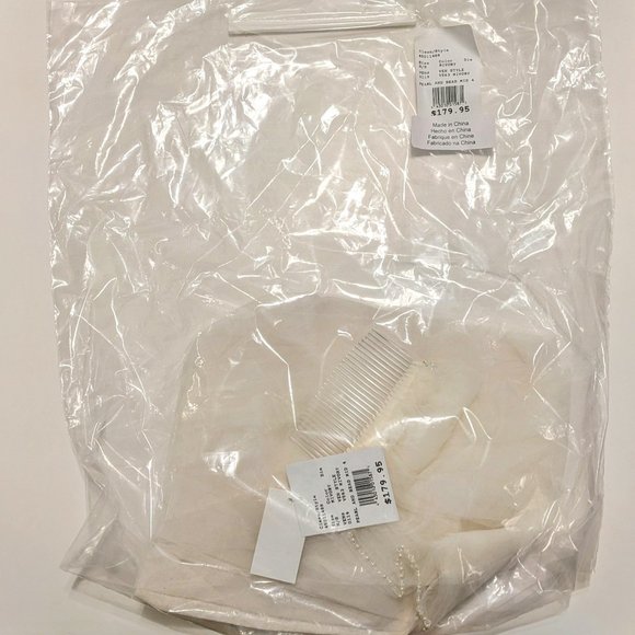 David's Bridal Pearl and Bead Veil V563 Ivory - Picture 14 of 15